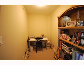 Photo 8: 502 9171 FERNDALE Road in Richmond: McLennan North Condo for sale : MLS®# V754455
