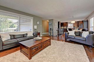 Photo 9: 6203 LEWIS Drive SW in Calgary: Lakeview House for sale : MLS®# C4128668