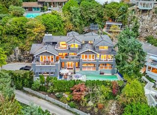Photo 1: 3797 BAYRIDGE Avenue in West Vancouver: Bayridge House for sale : MLS®# R2881969
