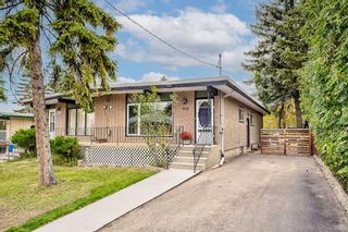 Photo 1: 408 28 Avenue NE in Calgary: Winston Heights/Mountview Semi Detached (Half Duplex) for sale : MLS®# A2081752