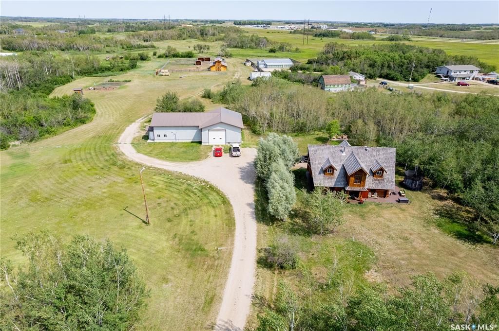 Main Photo: Baker Acreage in Dundurn: Residential for sale (Dundurn Rm No. 314)  : MLS®# SK937232