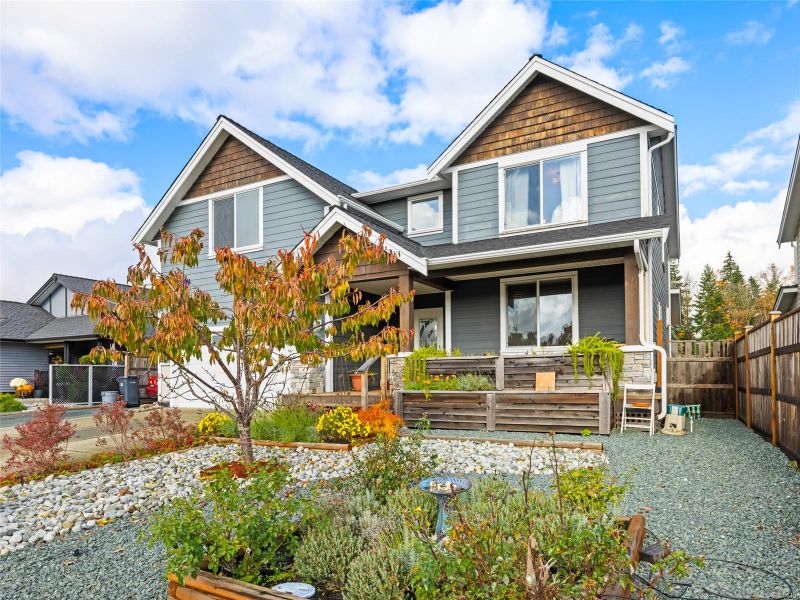 FEATURED LISTING: 5545 Swallow Dr Port Alberni