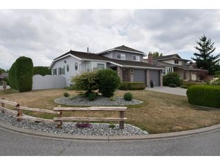 Photo 2: 3696 NICOLA Street in Abbotsford: Central Abbotsford House for sale in "Parkside Estates" : MLS®# R2190095
