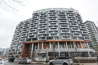 Photo 2: 1401 1768 COOK Street in Vancouver: False Creek Condo for sale (Vancouver West)  : MLS®# R2851670