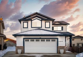 Photo 1: 11815 171 Avenue in Edmonton: Zone 27 House for sale : MLS®# E4374177