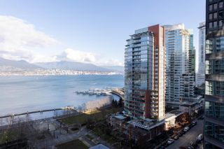 Main Photo: 1704 1205 W HASTINGS Street in Vancouver: Coal Harbour Condo for sale in "Cielo" (Vancouver West)  : MLS®# R2874153