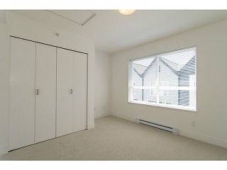 Photo 10: 30 6868 BURLINGTON Avenue in Burnaby: Metrotown Townhouse for sale in "METRO" (Burnaby South)  : MLS®# V1068449