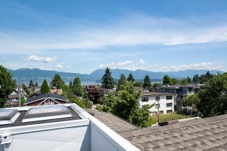 Photo 5: PH3 3220 W 4TH Avenue in Vancouver: Kitsilano Condo for sale in "Point Grey Estates" (Vancouver West)  : MLS®# R2595586