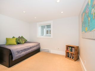 Photo 15: 2281 GRAVELEY Street in Vancouver: Grandview VE House for sale (Vancouver East)  : MLS®# R2137173