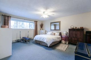 Photo 10: 7056 HILLVIEW Street in Burnaby: Government Road House for sale (Burnaby North)  : MLS®# R2039855