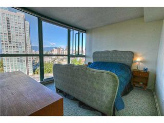 Photo 6: 1501 907 BEACH Avenue in Vancouver: False Creek North Condo for sale in "CORAL COURT" (Vancouver West)  : MLS®# V853944