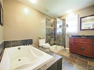 Photo 8: 1536 Winchester Road in VICTORIA: SE Gordon Head Residential for sale (Saanich East)  : MLS®# 313117