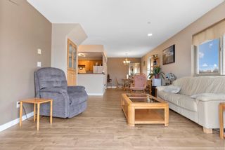 Photo 4: 404 7415 SHAW Avenue in Chilliwack: Sardis East Vedder Rd Condo for sale (Sardis)  : MLS®# R2668773