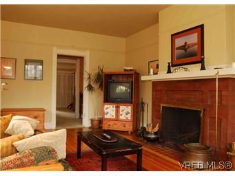 Main Photo: 617 Simcoe St in VICTORIA: Vi James Bay House for sale (Victoria)  : MLS®# 557469