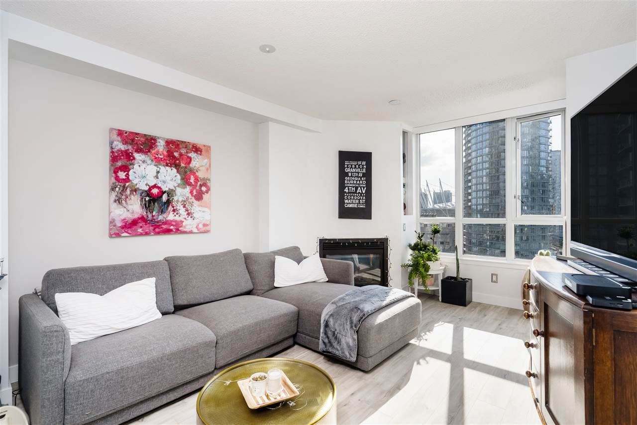 Main Photo: 1710 63 KEEFER Place in Vancouver: Downtown VW Condo for sale in "EUROPA" (Vancouver West)  : MLS®# R2551162