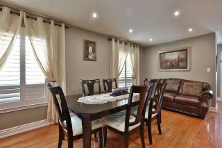 Photo 12: 20 Harrongate Place in Whitby: Taunton North House (2-Storey) for sale : MLS®# E3319182