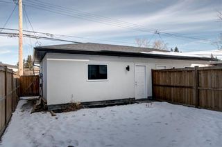 Photo 35: 7940 46 Avenue NW in Calgary: Bowness Semi Detached for sale : MLS®# C4306157