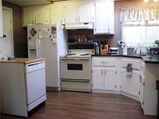 Photo 4: 10671 102ND Street: Taylor Manufactured Home for sale in "TAYLOR" (Fort St. John (Zone 60))  : MLS®# N228325