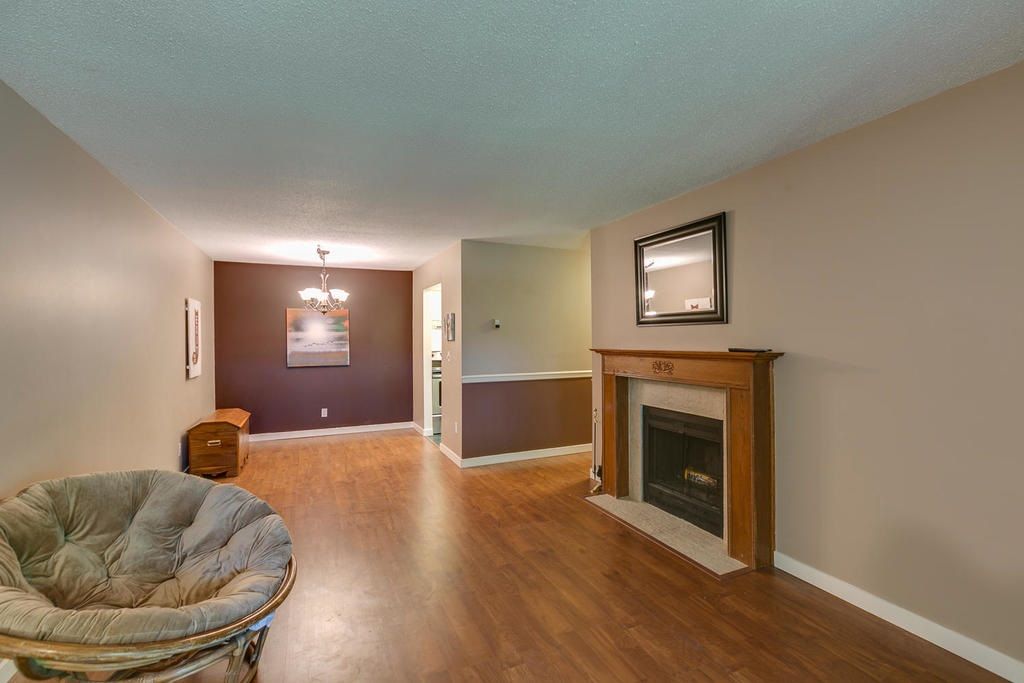 Photo 6: Photos: 1424 34909 OLD YALE Road in Abbotsford: Abbotsford East Condo for sale in "THE GARDENS" : MLS®# R2109176