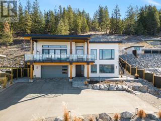Photo 1: 2890 OUTLOOK Way in Naramata: House for sale : MLS®# 10307298
