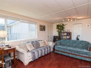 Photo 4: 828 Thulin St in CAMPBELL RIVER: CR Campbell River Central Manufactured Home for sale (Campbell River)  : MLS®# 703828