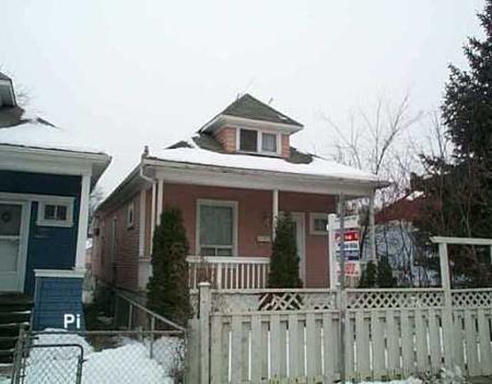 Main Photo: 304 Johnson Avenue West: Residential for sale (East Kildonan)  : MLS®# 2518342