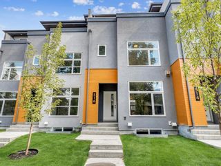 Main Photo: 516 32 street Street NW in Calgary: Parkdale Row/Townhouse for sale : MLS®# A1257903