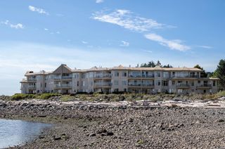 Photo 4: 301 87 S Island Hwy in Campbell River: CR Campbell River Central Condo for sale : MLS®# 950606