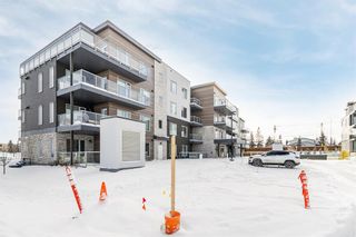 Photo 2: 205 150 shawnee Square SW in Calgary: Shawnee Slopes Apartment for sale : MLS®# A2022253