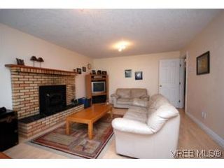 Photo 16: 69 Caton Pl in VICTORIA: VR View Royal House for sale (View Royal)  : MLS®# 530314