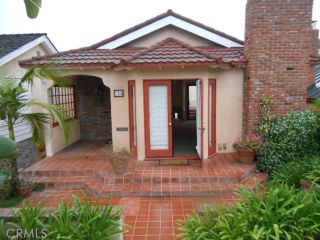 Photo 1: 715 Jasmine Avenue in Corona del Mar: Residential for sale (CS - Corona Del Mar - Spyglass)  : MLS®# OC19123412