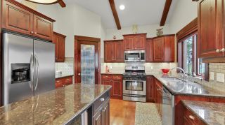 Photo 19: 2572 SANDSTONE GREEN in Invermere: House for sale : MLS®# 2473233