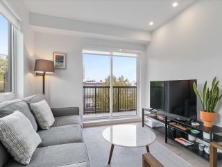 Photo 2: 416 2520 GUELPH Street in Vancouver: Mount Pleasant VE Condo for sale in "Habitat" (Vancouver East)  : MLS®# R2879139