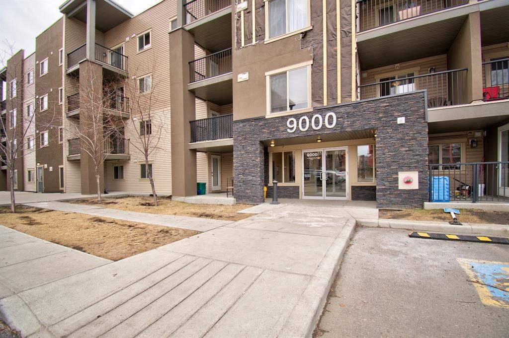 Main Photo: 9413 403 Mackenzie Way SW: Airdrie Apartment for sale : MLS®# A1201272