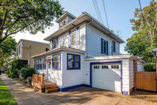Photo 2: 1814 Chestnut Street in Halifax Peninsula: 2-Halifax South Residential for sale (Halifax-Dartmouth)  : MLS®# 202405732