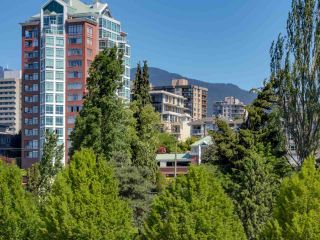 Photo 18: 708 188 E ESPLANADE in North Vancouver: Lower Lonsdale Condo for sale in "Esplanade at the PIER" : MLS®# R2067260