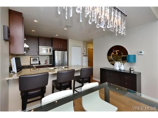 Main Photo: 408 373 TYEE Rd in VICTORIA: VW Victoria West Condo for sale (Victoria West)  : MLS®# 575465