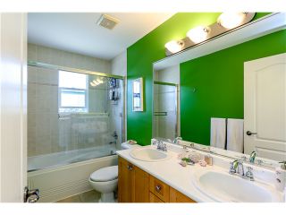 Photo 14: 638 FORBES AV in North Vancouver: Lower Lonsdale Condo for sale : MLS®# V1118672
