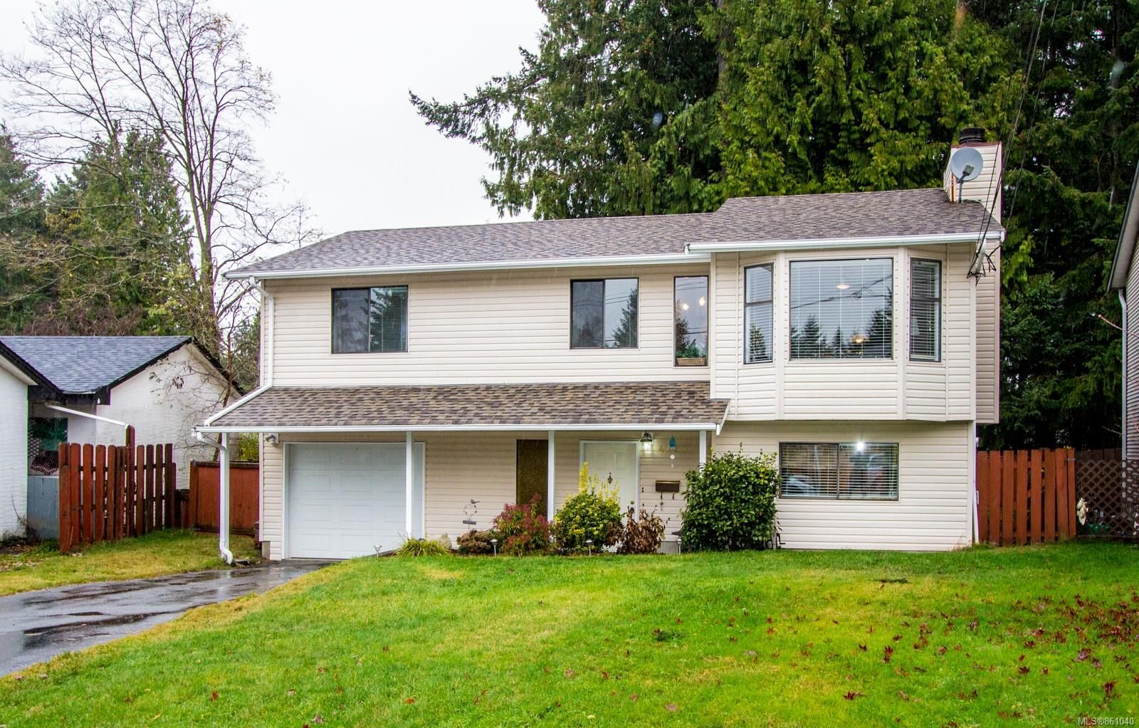 Main Photo: 4128 Orchard Cir in Nanaimo: Na Uplands House for sale : MLS®# 861040
