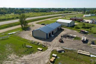 Photo 12: 9 & 11 Drifters Bend in Lac Du Bonnet: Industrial / Commercial / Investment for sale (R28)  : MLS®# 202222031
