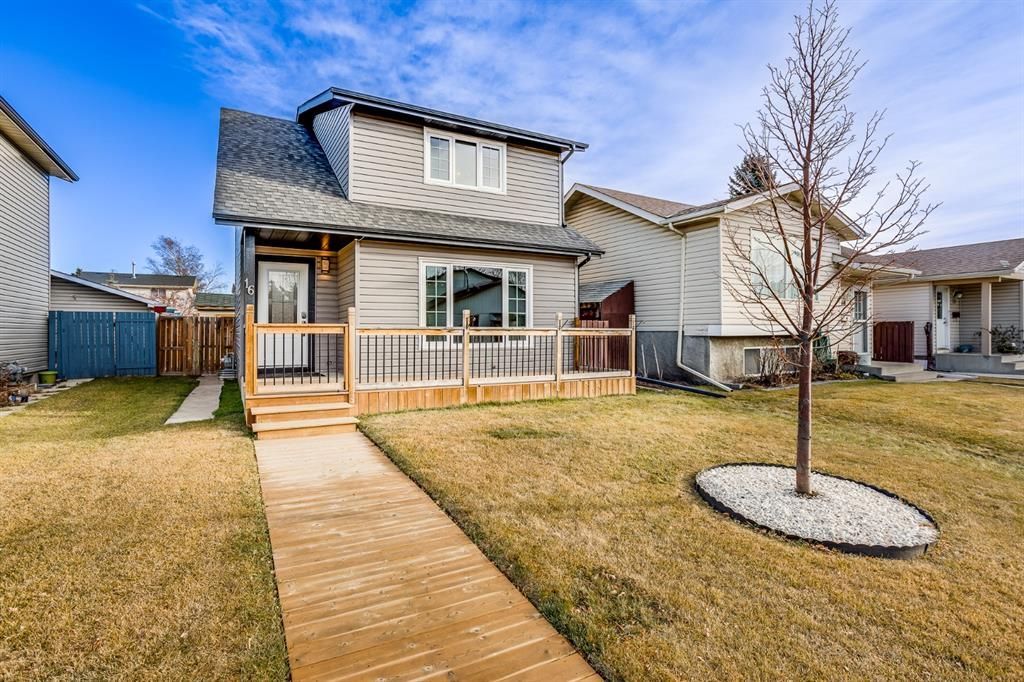 Main Photo: 16 Abalone Crescent NE in Calgary: Abbeydale Detached for sale : MLS®# A1164706