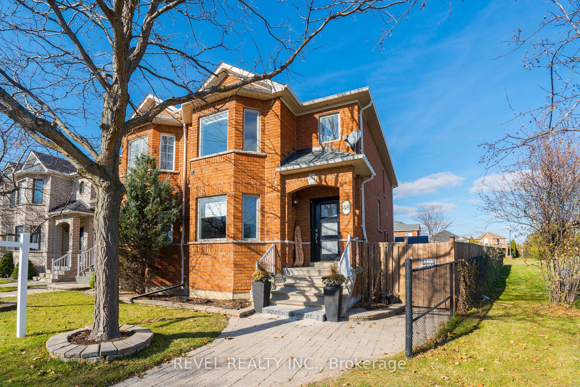 Main Photo: 48 Villa Antica Drive in Vaughan: Sonoma Heights House (2-Storey) for sale : MLS®# N7306450
