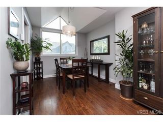 Photo 13: 301 108 W Gorge Rd in VICTORIA: SW Gorge Condo for sale (Saanich West)  : MLS®# 740818