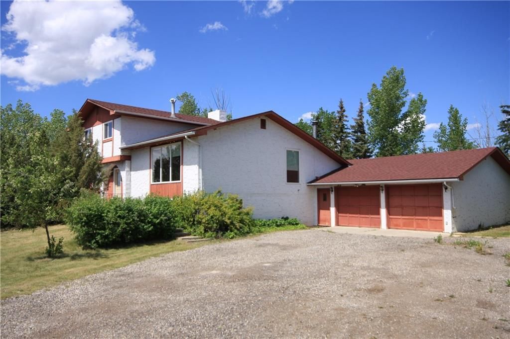 Main Photo: 270096 Glenmore Trail SE in Rural Rocky View County: Rural Rocky View MD Detached for sale : MLS®# C4271068