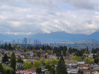 Photo 1: 1708 7063 HALL Avenue in Burnaby: Highgate Condo for sale in "Emerson" (Burnaby South)  : MLS®# R2684009