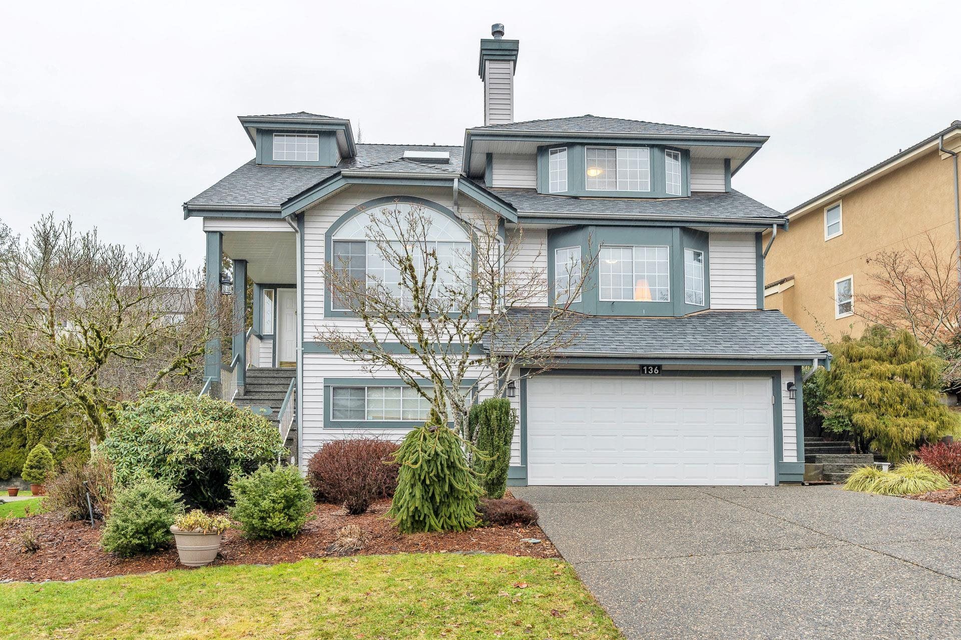 Main Photo: 136 ASPENWOOD Drive in Port Moody: Heritage Woods PM House for sale : MLS®# R2745860