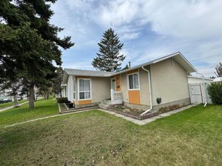 Photo 3: 5116 8 Avenue SE in Calgary: Forest Heights Detached for sale : MLS®# A2131841