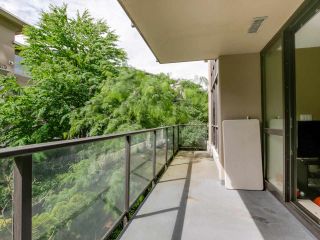 Photo 9: 206 2959 GLEN Drive in Coquitlam: North Coquitlam Condo for sale in "THE PARC" : MLS®# R2084146