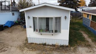 Photo 2: 32 Kaybob Mobile home park in Fox Creek: House for sale : MLS®# A2008596