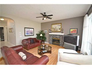 Photo 9: 50 VALLEY PONDS Way NW in CALGARY: Valley Ridge Residential Detached Single Family for sale (Calgary)  : MLS®# C3545460